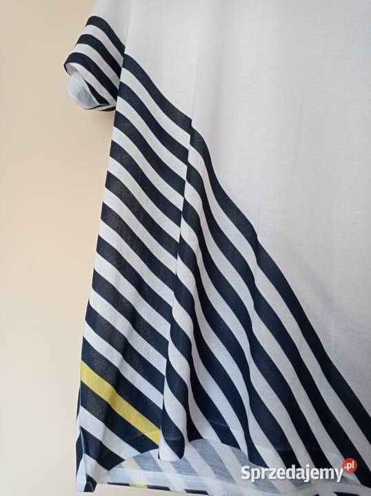 Tshirt marki YAA biały podlaskie