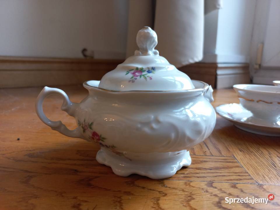 Zabytkowa porcelana z Wałbrzycha zestaw kawowy