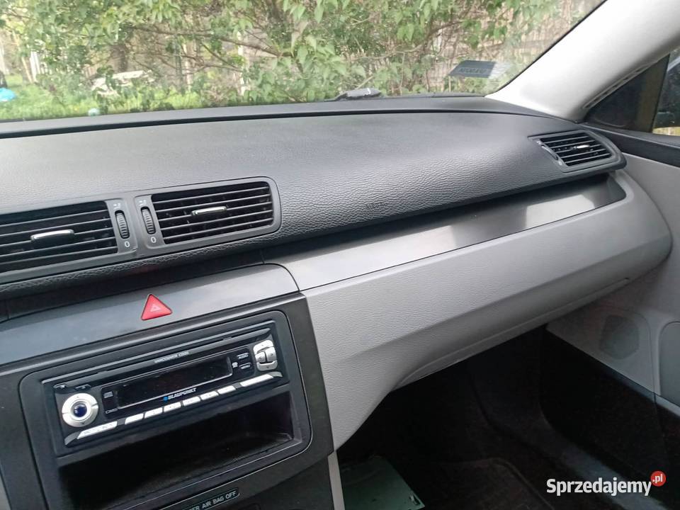 Fajny Passacik B6 Kombi 2006 19 TDI climatronic 200000km Lubartów