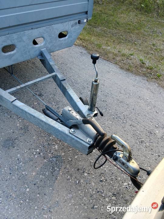 Przyczepa rydwan 35 x 19 dmc 750 Pionki sprzedam