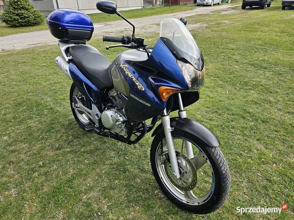 Sprzedam hondę varadero 125ccm turystyczny Józefów nad Wisłą sprzedam