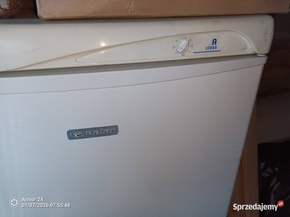 Lodówka polar 147 wys Krze Duże