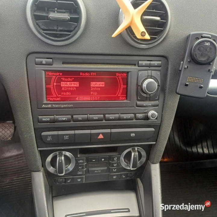 Audi A3 20 TDi 140 SLine Navi Klimatronic Suchorzew