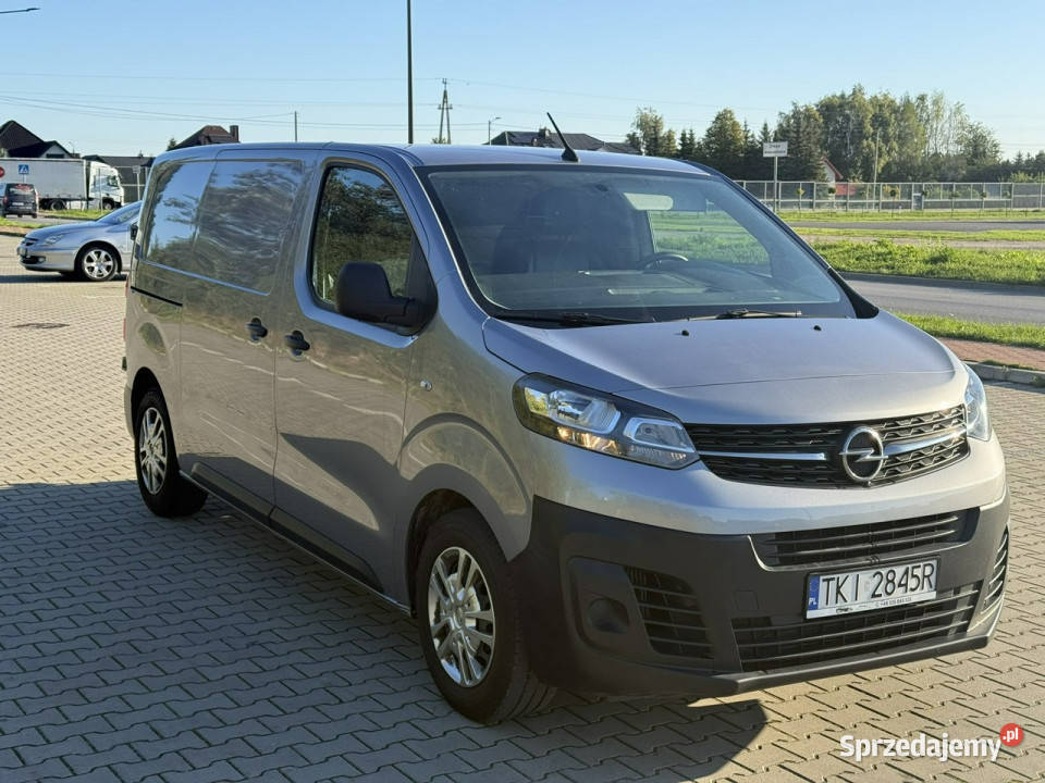 Opel Vivaro 15 DieselSerwisowanyGwarancjaBogate Piekoszów