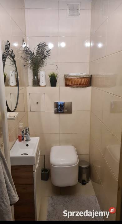 Sprzedam mieszkanie podolszyce 2 piętra Płock sprzedam