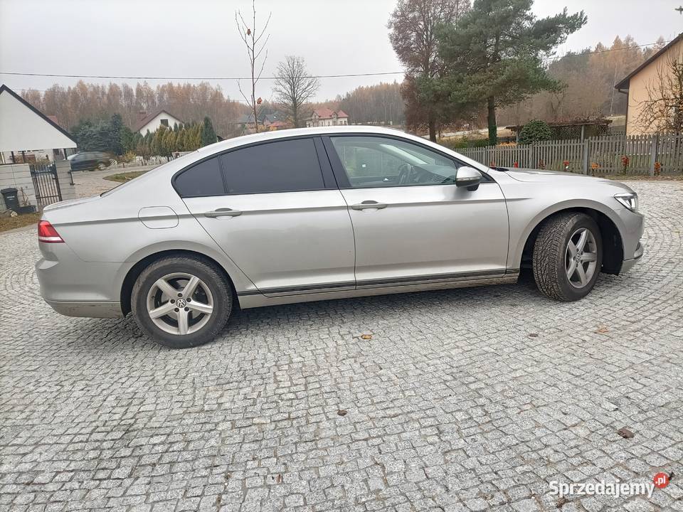 Volkswagen Passat B8 2016r 16 diesel Rok produkcji 2016 świętokrzyskie Bogoria sprzedam