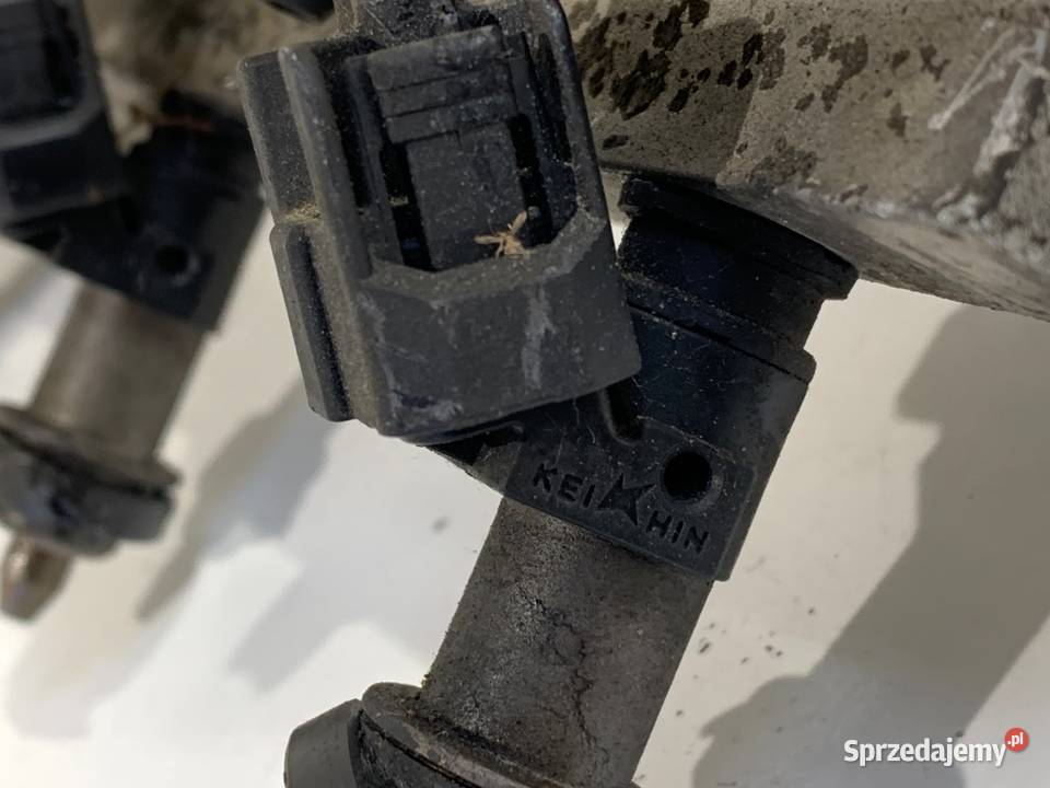 LISTWA WTRYSKOWA HONDA CRV I 20 133 osobowe