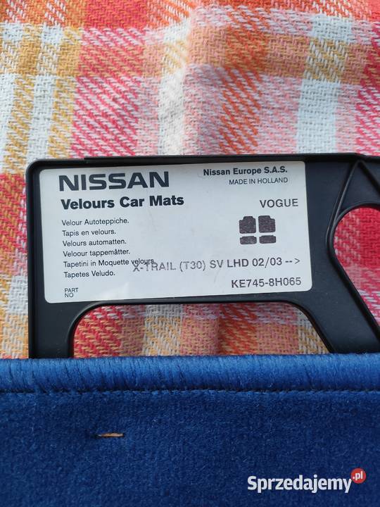 Dywaniki OE welurowe NISSAN X Trail T30