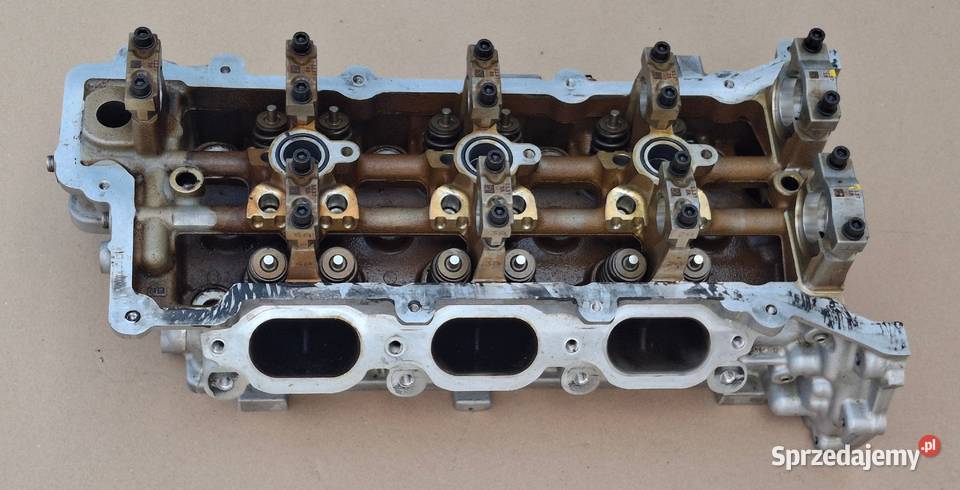 MASERATI GHIBLI LEVANTE 30 V6 GŁOWICA LEWA M156