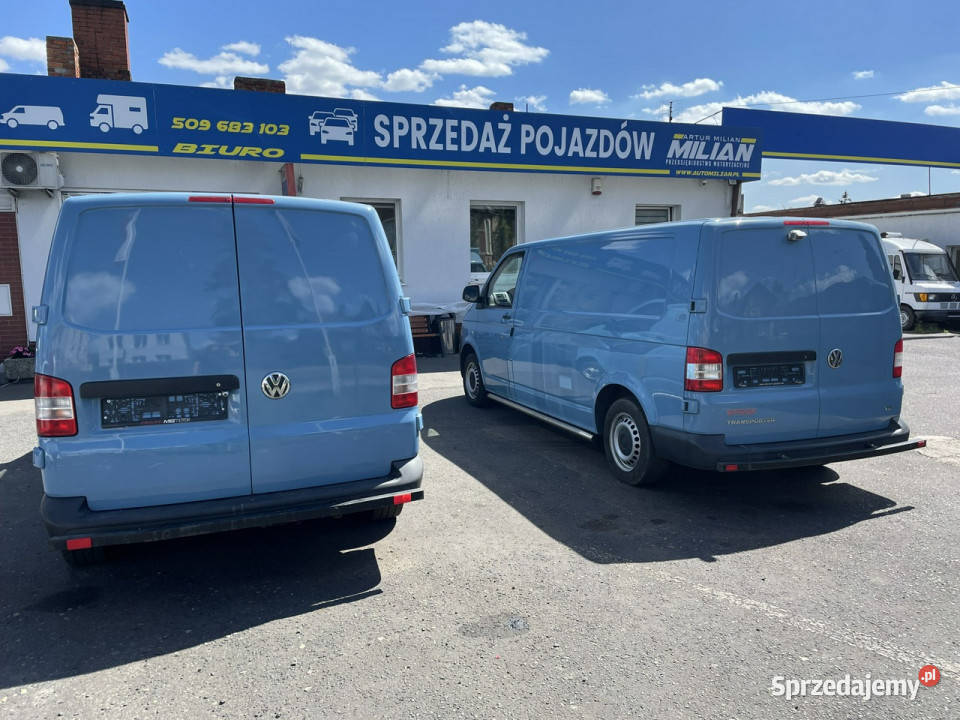 Volkswagen Transporter Trasporter T5 Bankowóz Samochody dostawcze Syców