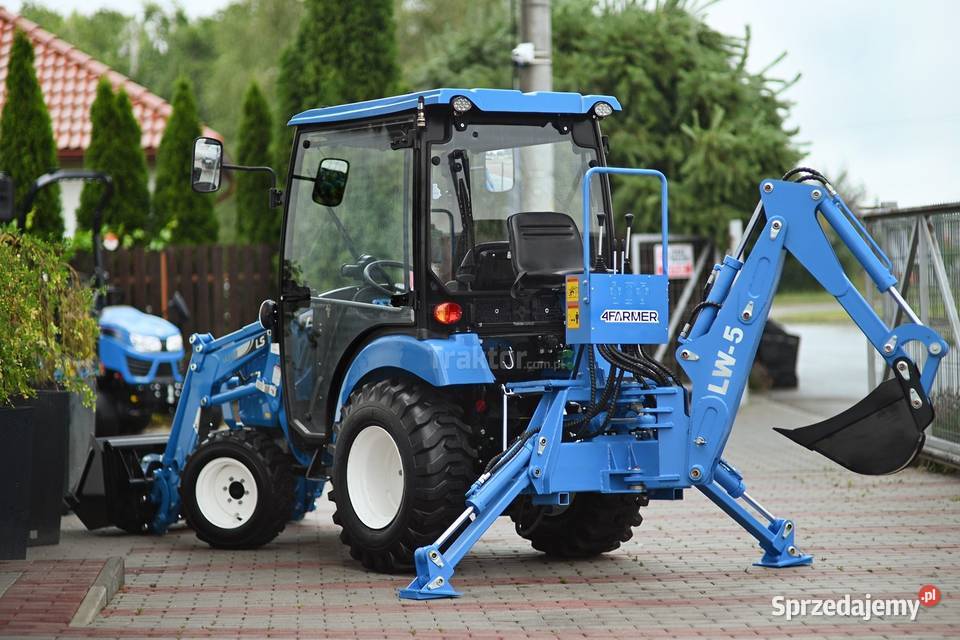 LS Tractor XJ25 HST 4x4 244 IND CAB ładowacz Tajęcina sprzedam