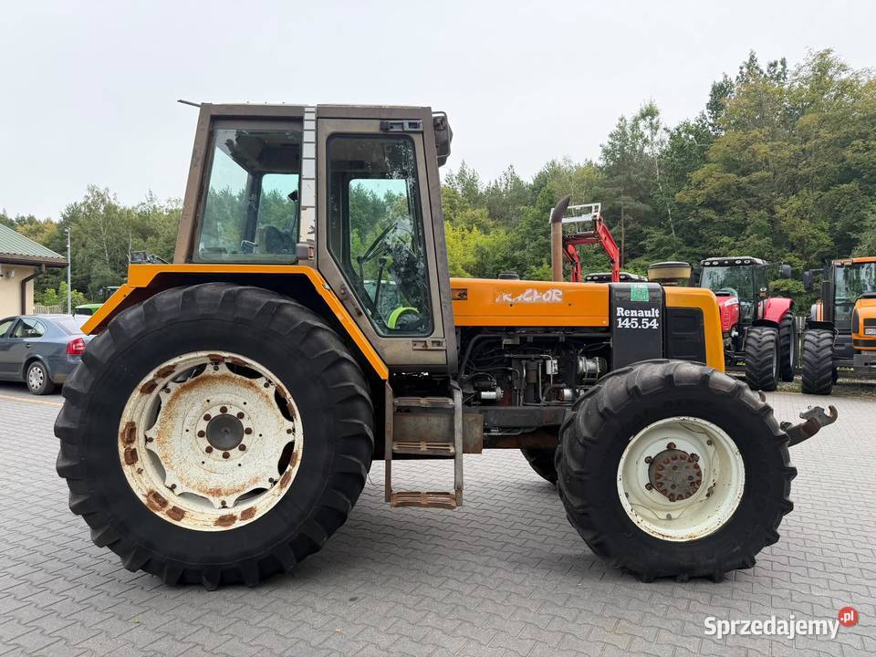 Renault 14554 Claas 616 MWM 10354 Valtra N121 Renault Laskowiec sprzedam