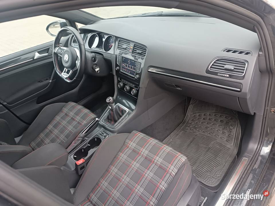 Sprzedam zainwestowanego golfa 7 gti Golf Golf świętokrzyskie Połaniec