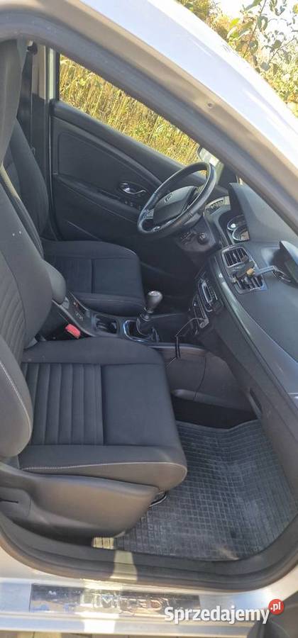Megane 3 12 TCe Limited 201516 zadbany mazowieckie Piastów
