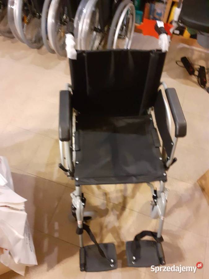Wózek Inwalidzki Ręczny Nowy Powystawowy 46cm siedzisko