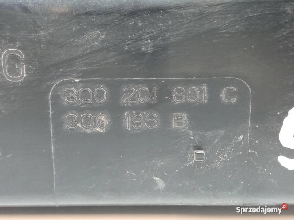 OBUDOWA FILTRA PALIWA 3Q0201801 Skoda Superb IV Układ ABS i ESP
