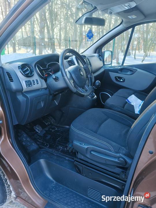 Renault Trafic long 6 biegów energy Serock