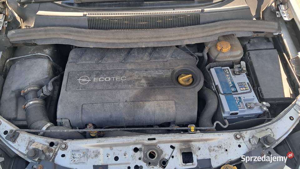 Opel Zafira 19 cdti 2008r światła przeciwmgielne Motoryzacja Pietrzejowice