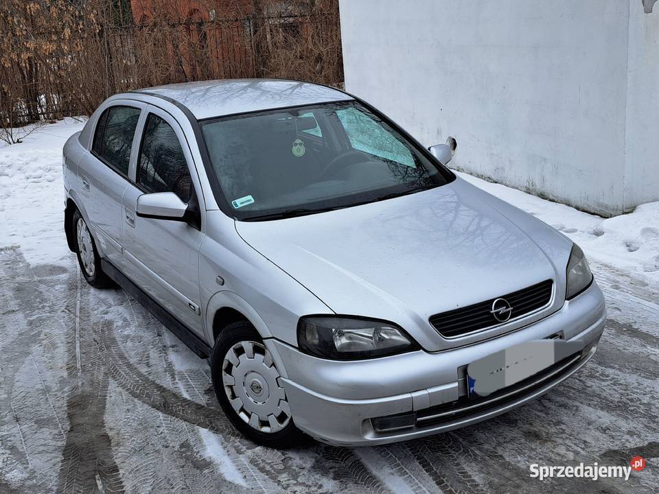 Sprzedam ładnego Opla Astre 2 14 benzyna 2004r nieuszkodzony Żyrardów sprzedam