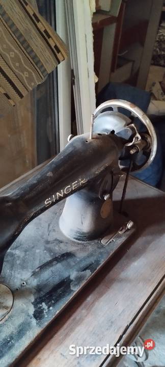 Stara Maszyna Singer plus stolik żeliwny Wolsztyn