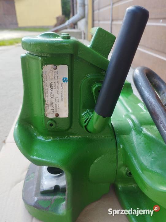 Zaczep automatyczny Sauermann John Deere seria Pozostałe Uchanie