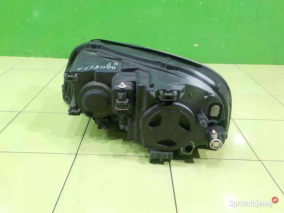 VOLVO XC90 I LIFT 08r XENON lampa prawa przod mazowieckie Suków