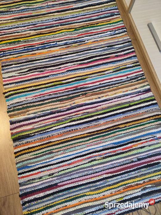 Multikolorowy chodnik szmaciak ręcznie tkany