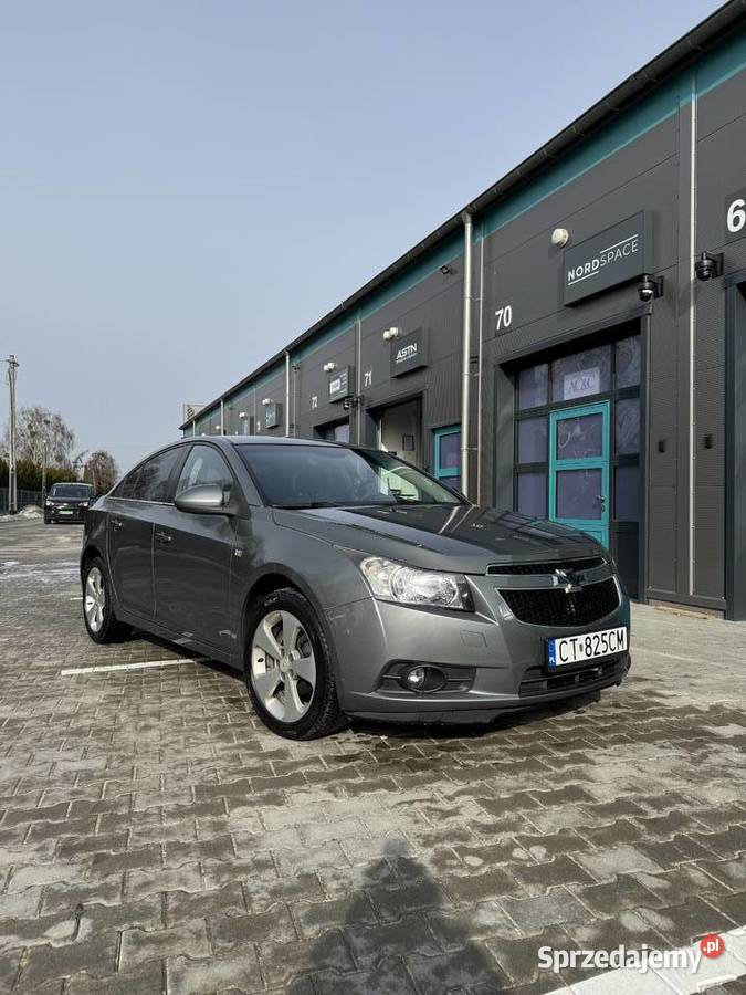 Chevrolet Cruze 18 Sedan 2009 Opłaty do 2027 Warszawa