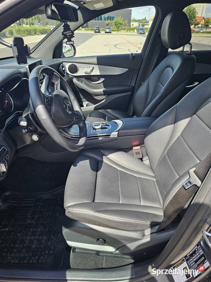 Sprzedam Mercedesa Glc300 gniazdo USB Włocławek