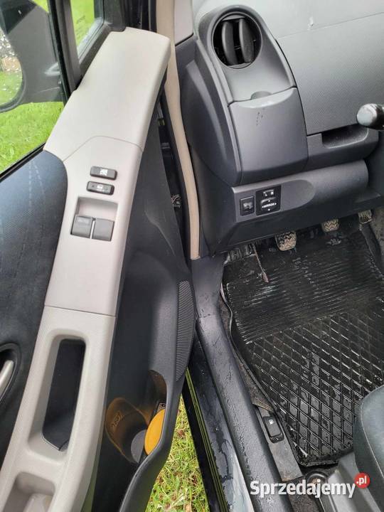 Sprzedam Toyote Yaris 1400cm3 Yaris śląskie Koniecpol