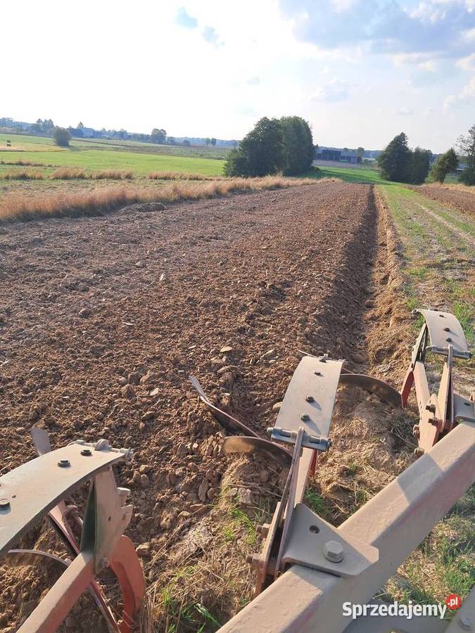 Plugi kverneland vario 4 Klonownica Mała sprzedam