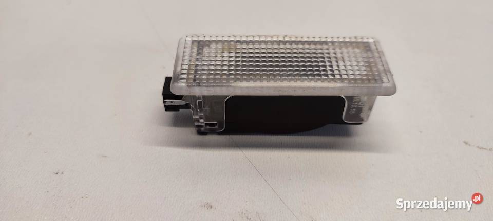 MERCEDES X117 CLA LAMPKA KABINY A0028201401 Wyposażenie wnętrza dolnośląskie