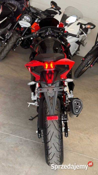 Barton BladeR Wtrysk Chłodzony Cieczą 1km Kobiele Wielkie