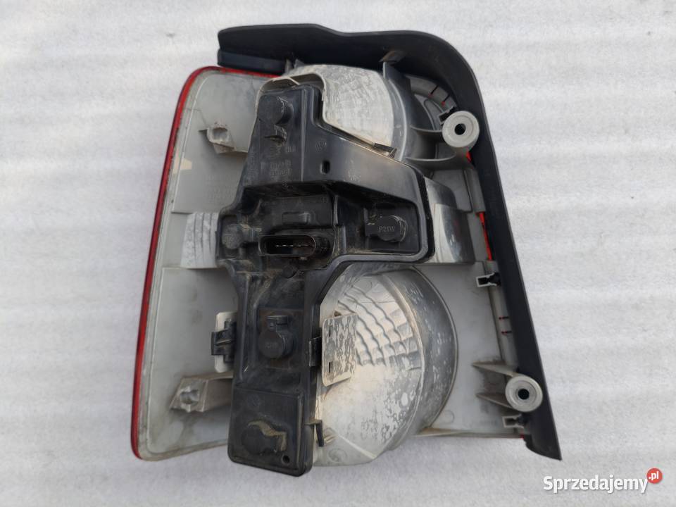 Lampa Prawy Tył Tylna Prawa VW Touran I Wyszków