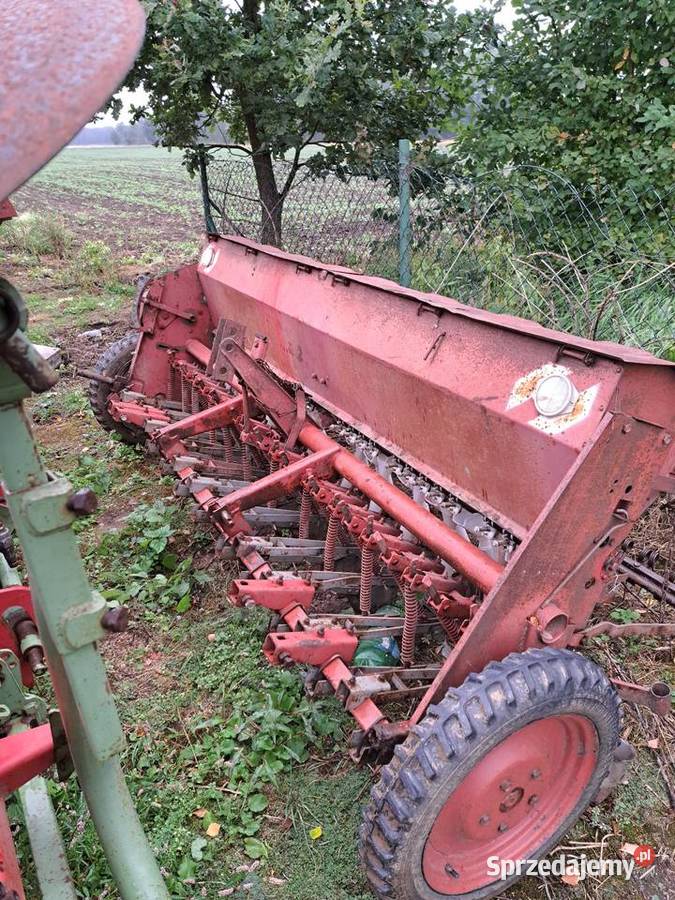Siewnik Poznaniak przekladnia olejowa nieuszkodzony Sadzenie/siewniki Parczew