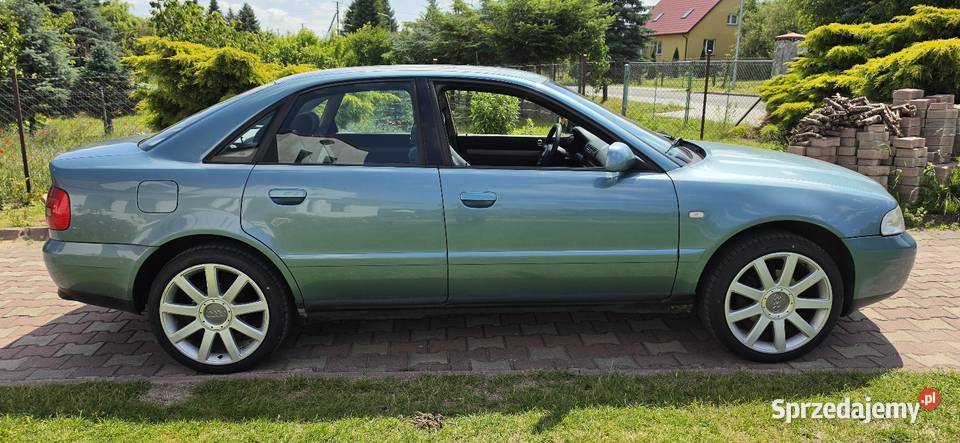 Audi A4 B5 19 TDi 110 Quattro lift 1999 klasyk niebieski Krasnystaw