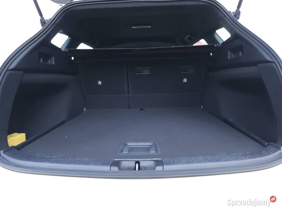 Toyota Corolla XII 18 Hybrid Active 2021 kurtyny powietrzne Łuków sprzedam
