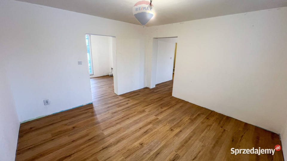 Dom 178 m2 na działce 1704 m2 Wieprz Rok budowy 0