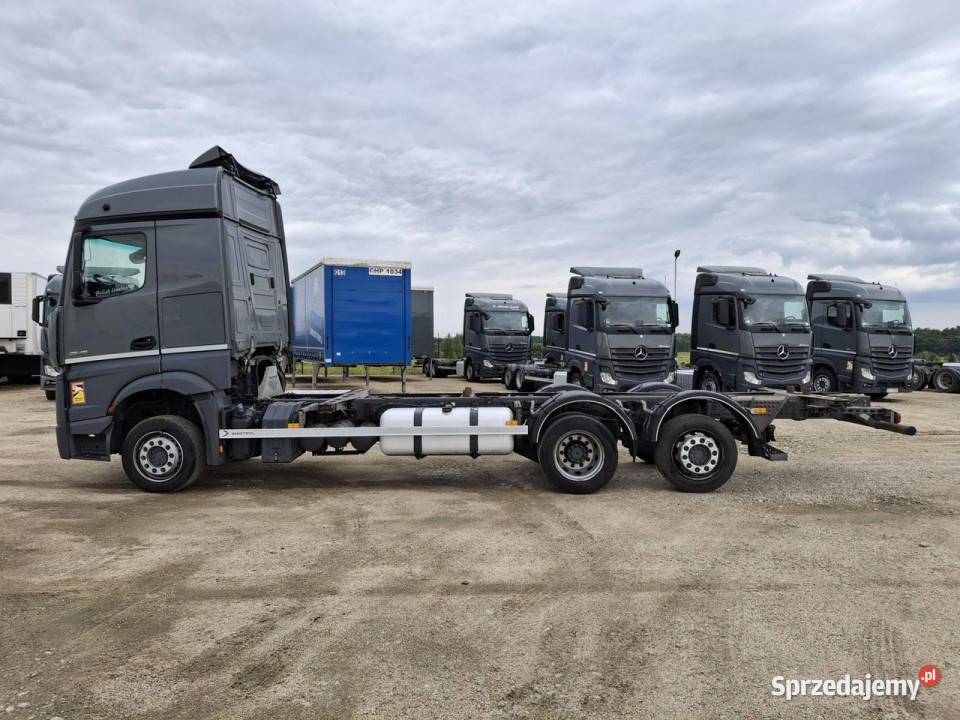 Mercedes actros Komorniki
