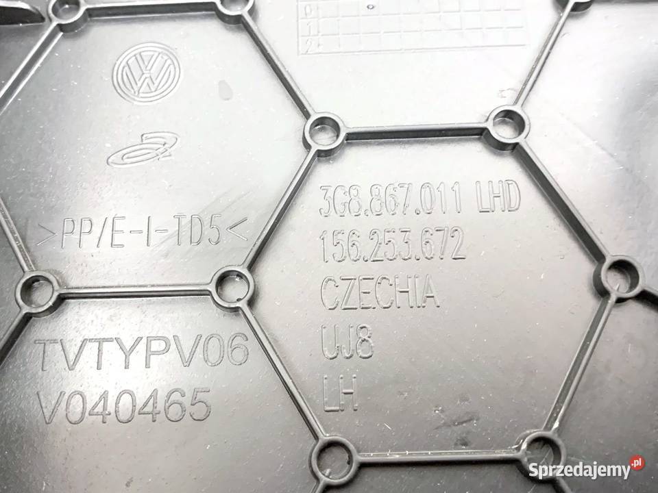 BOCZEK DRZWI LEWY PRZÓD VW ARTEON Hatchback sprzedam