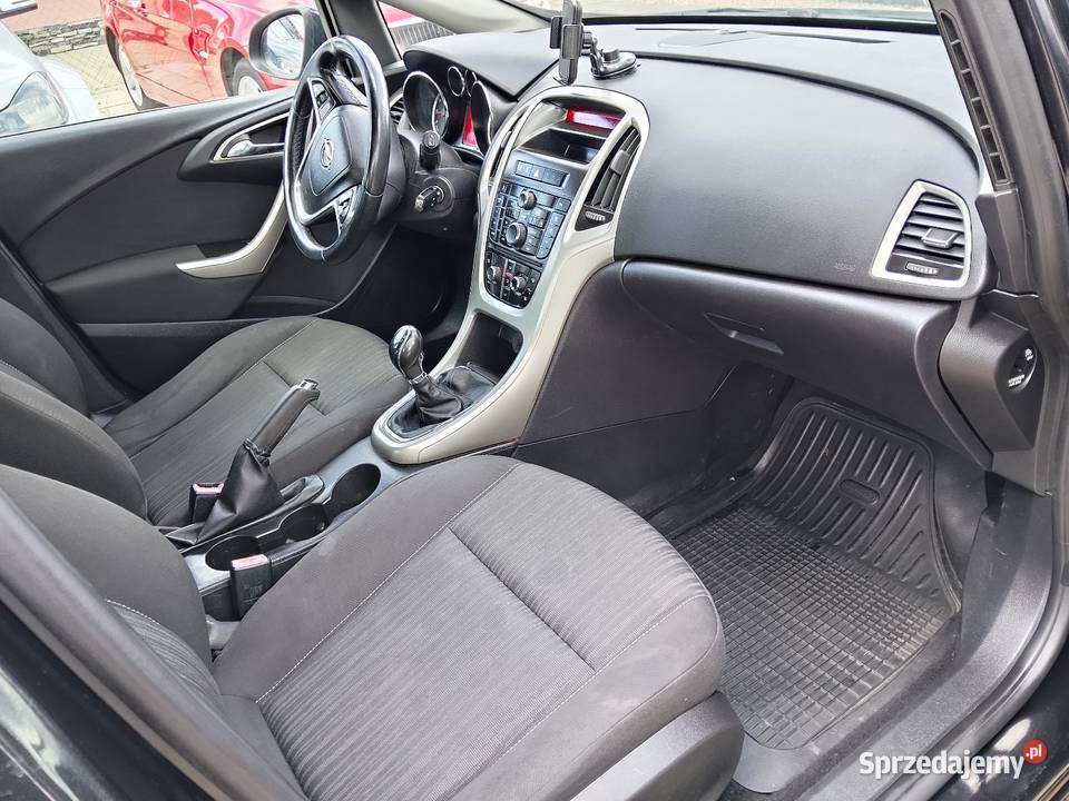 Opel Astra J 2011 Okazja Miechów