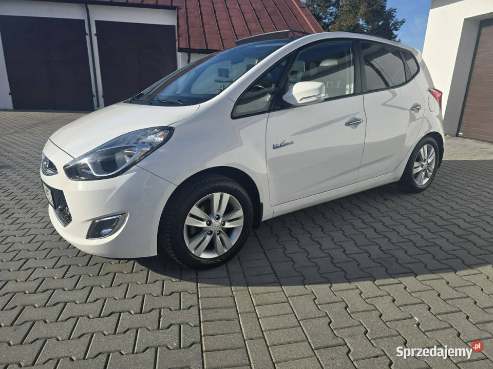 Hyundai ix20 16 BENZ Panorama Kutno sprzedam