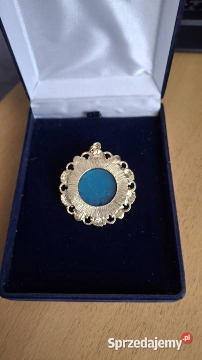 Sprzedam zabytkowy wisiorek z kameą Wedgwood Lublin