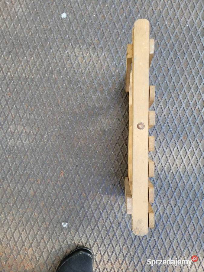 Sprzedam stołeczek drewniany turystyczny łódzkie Zelów