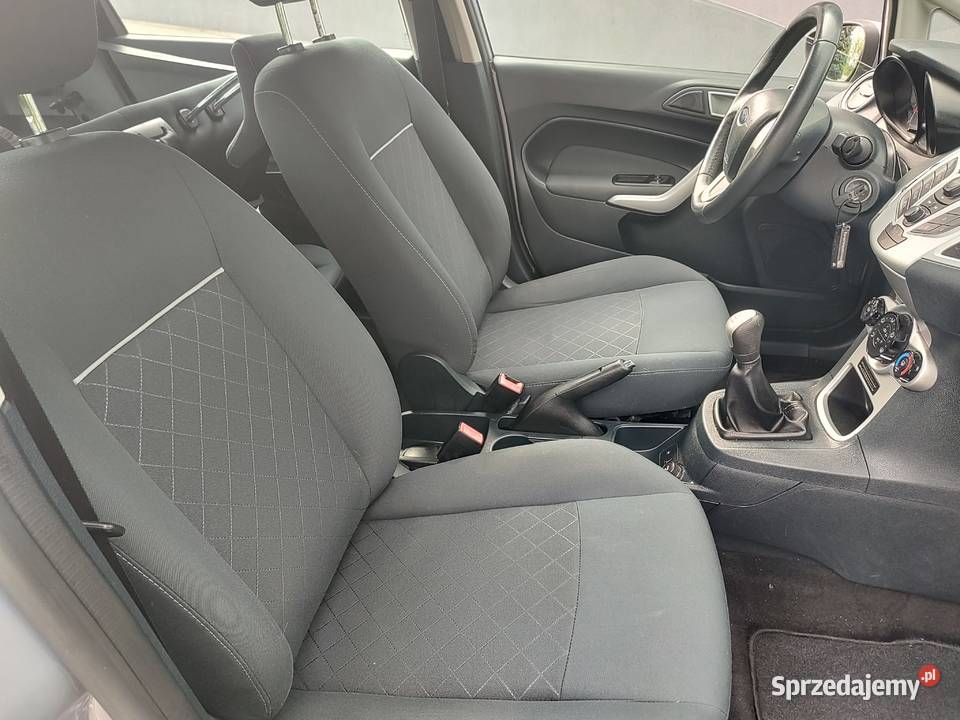 FORD FIESTA 125 BENZYNA centralny zamek Samochody osobowe Leszno