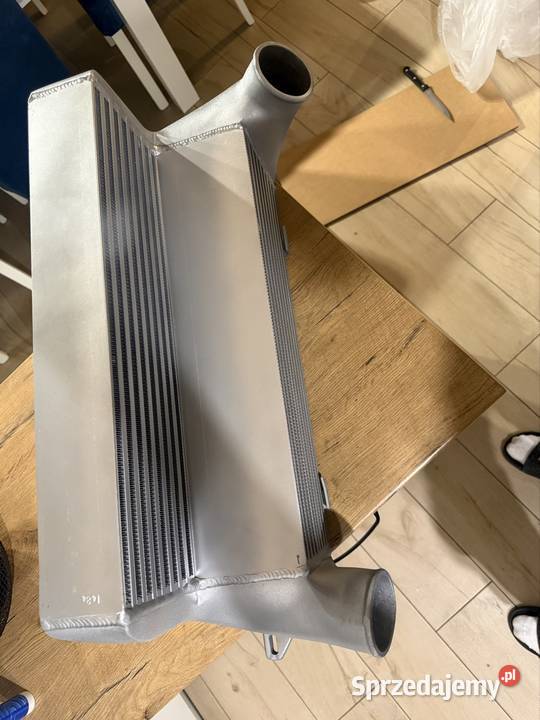Intercooler do BMW E90E92E82 335D 335i 330D 320D Lublin sprzedam