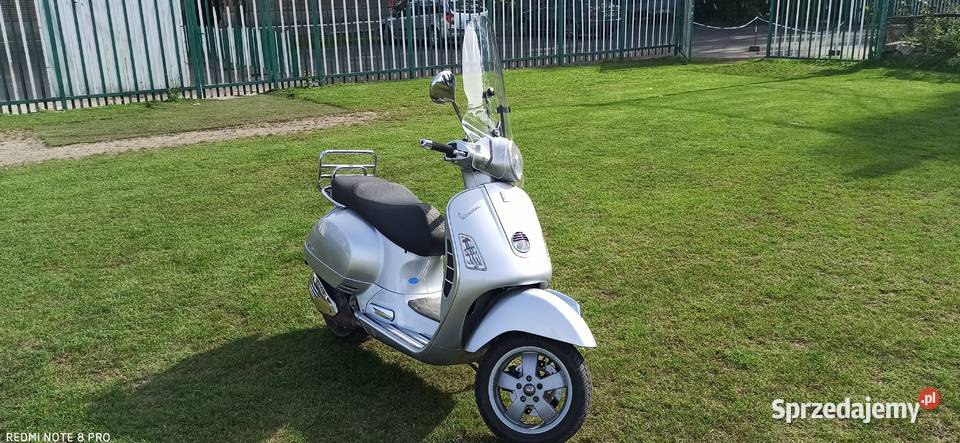 Piaggio Vespa 250 ie GTS 2007 250 cc Klasyczna Piękna Vespa
