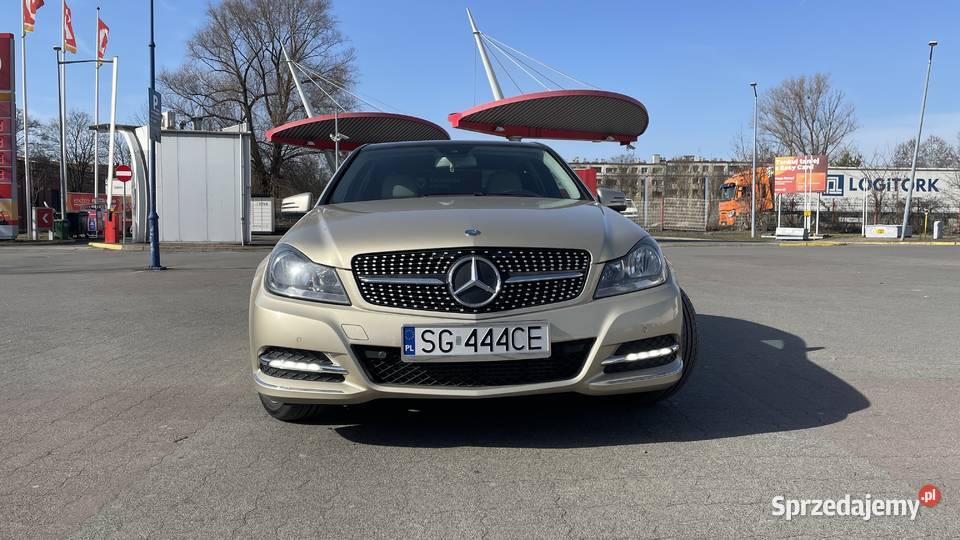 Mercedes W204 Avantgarde 18 CGI 156 Okazja garażowany Gliwice