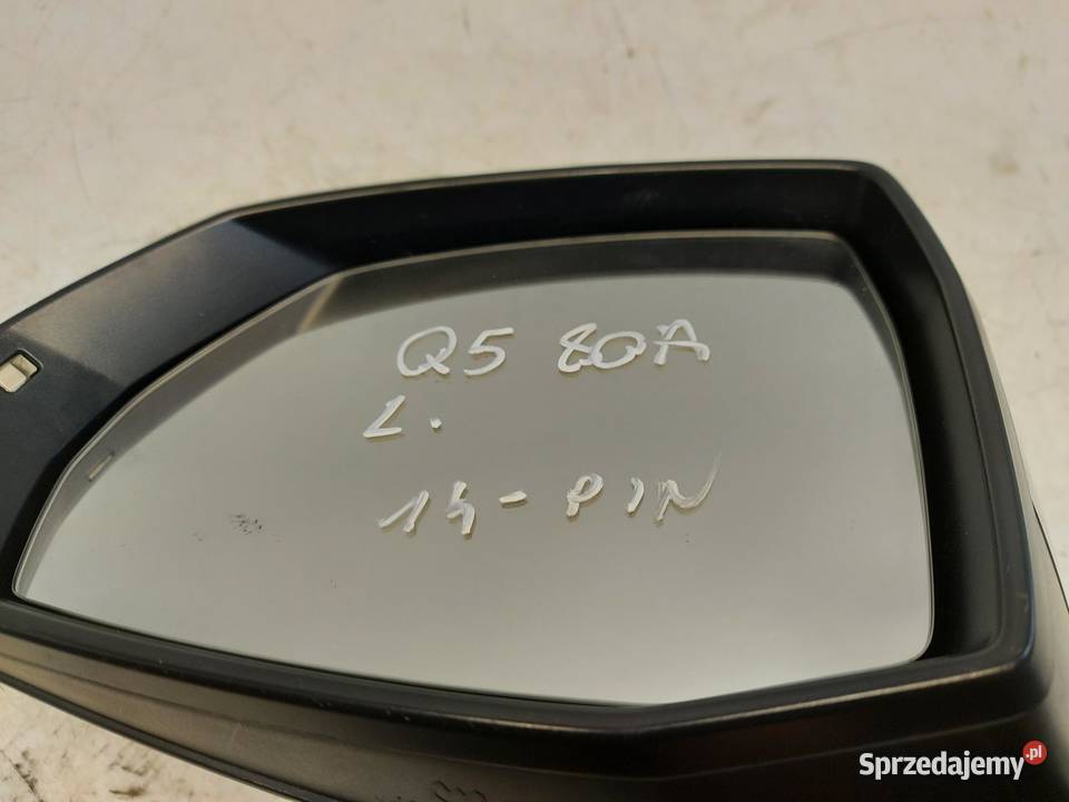 Audi Q5 80A II Lusterko zewnętrzne lewe 17PIN