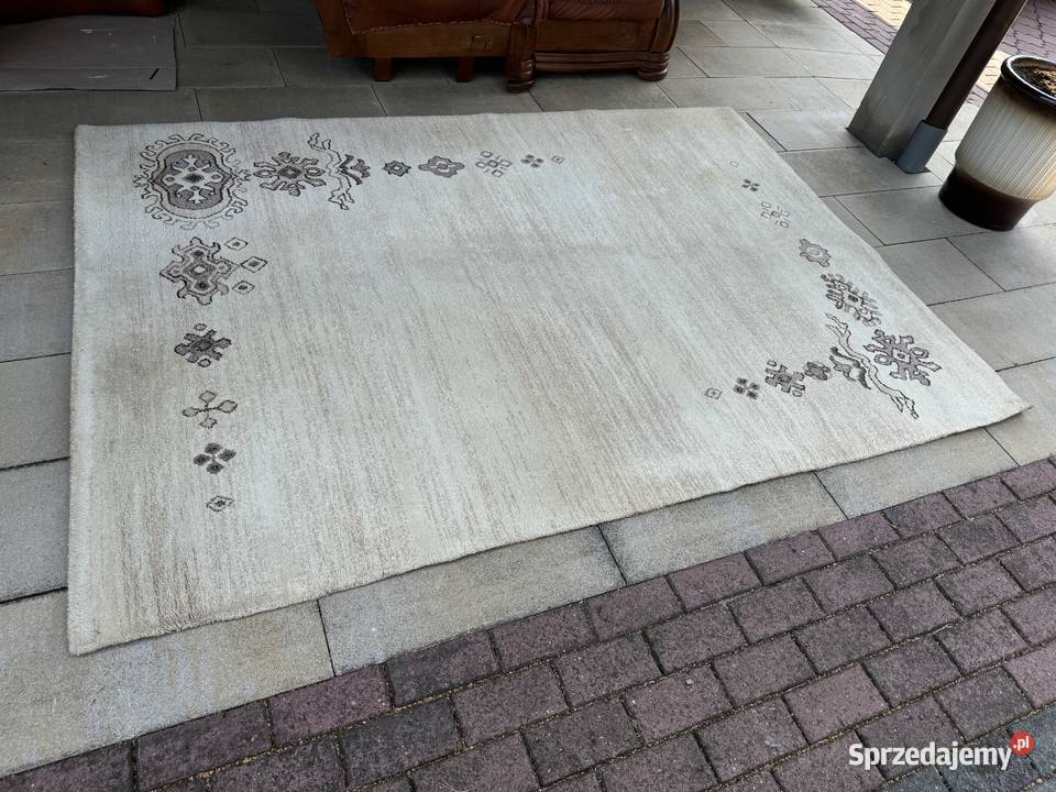 Dywan pokojowy prostokątny 170x240 beżowy Garwolin